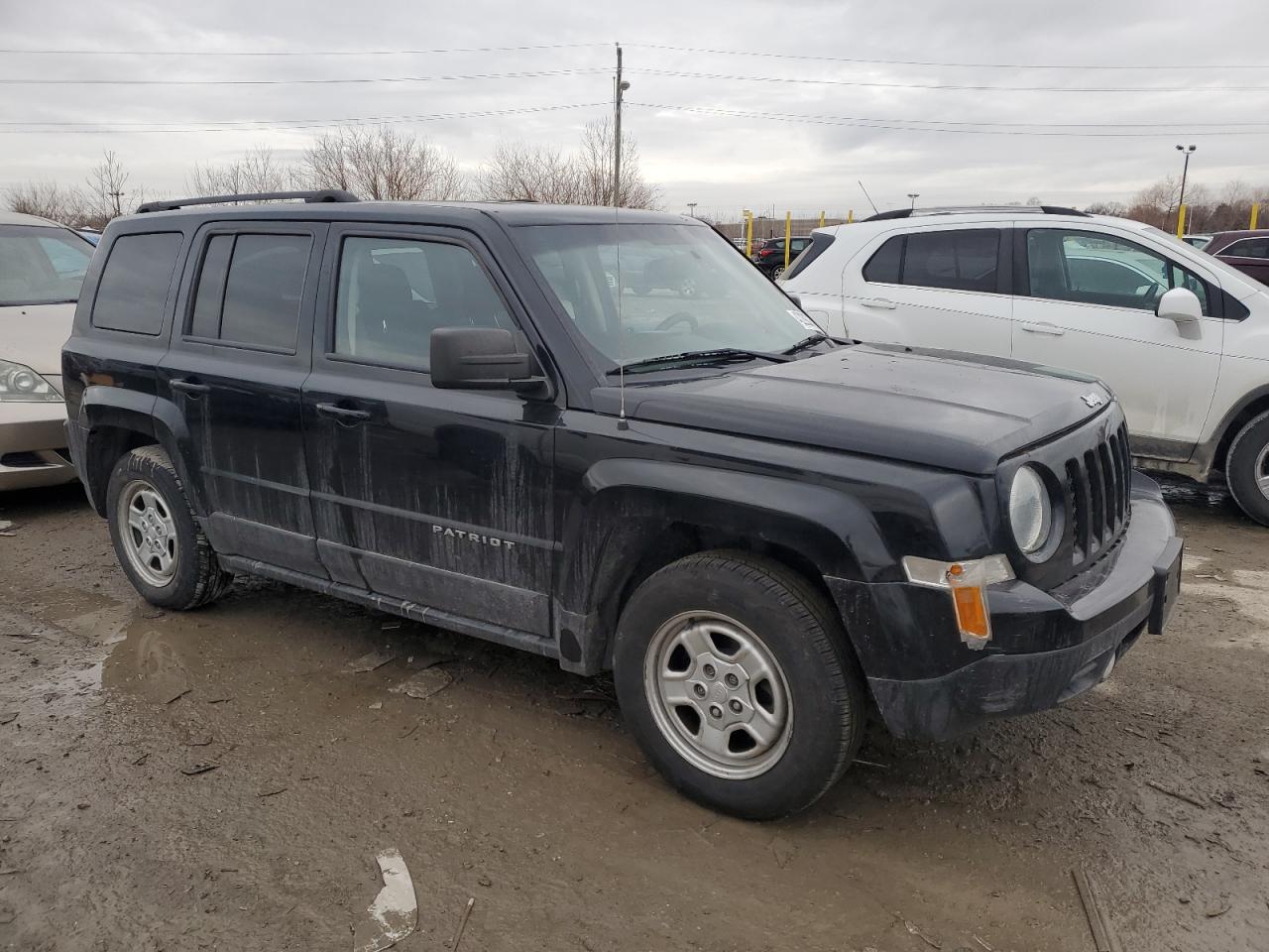 2017 Jeep Liberty (Patriot) - Image 4