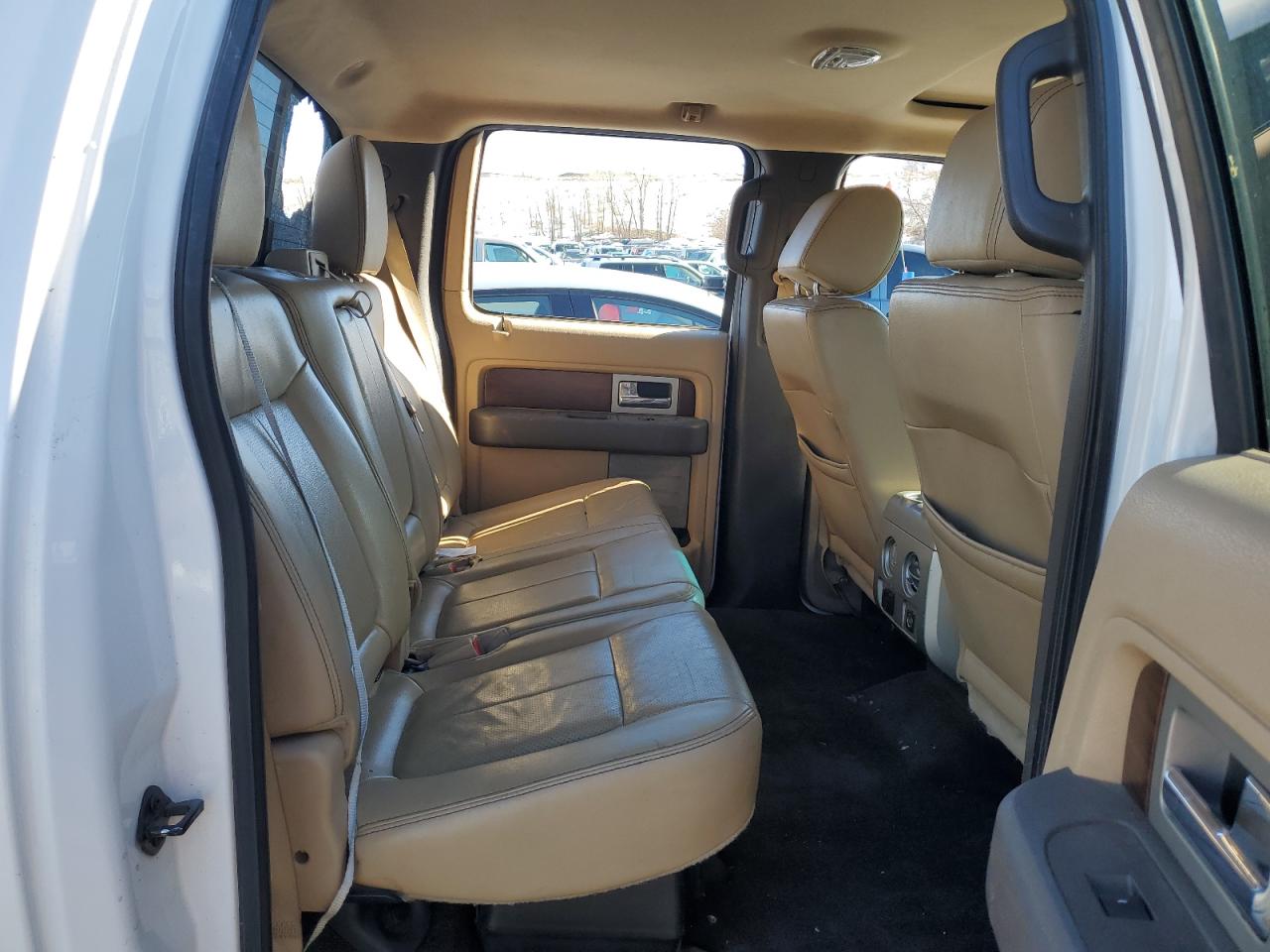 2012 Ford F-150 - Image 10