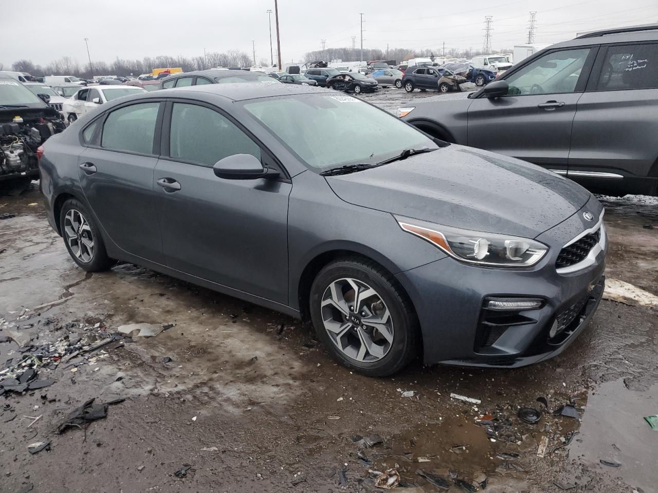 2021 Kia Forte - Image 4