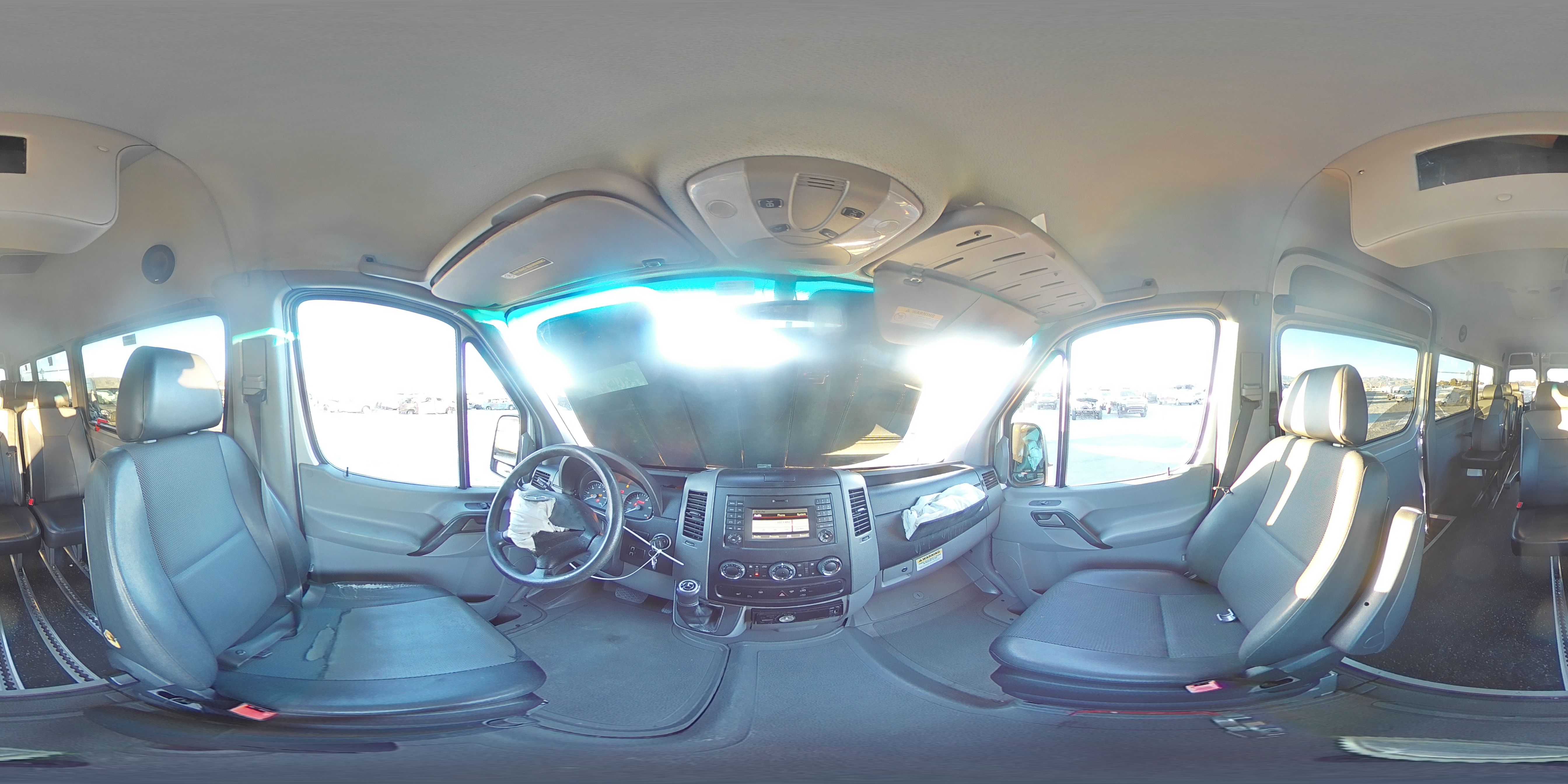 2017 Mercedes-Benz Sprinter - Image 13