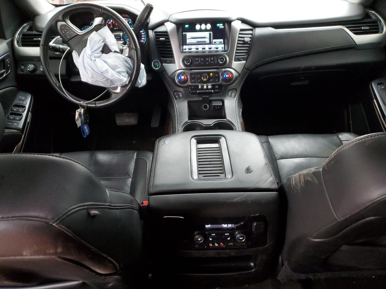 2015 Chevrolet Suburban - Image 8