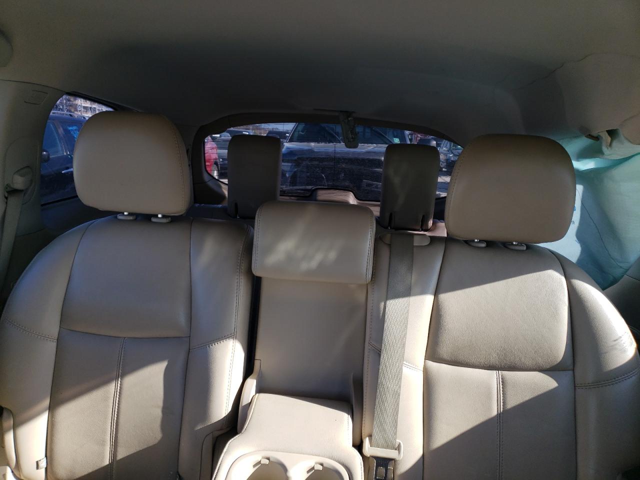 2015 Nissan Pathfinder - Image 10
