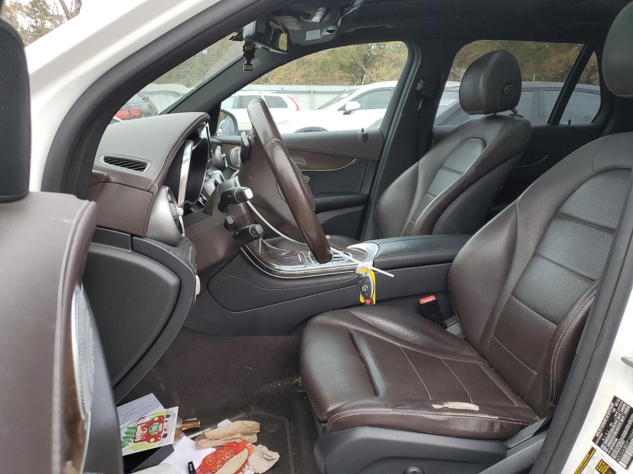 2017 Mercedes-Benz GLC - Image 7