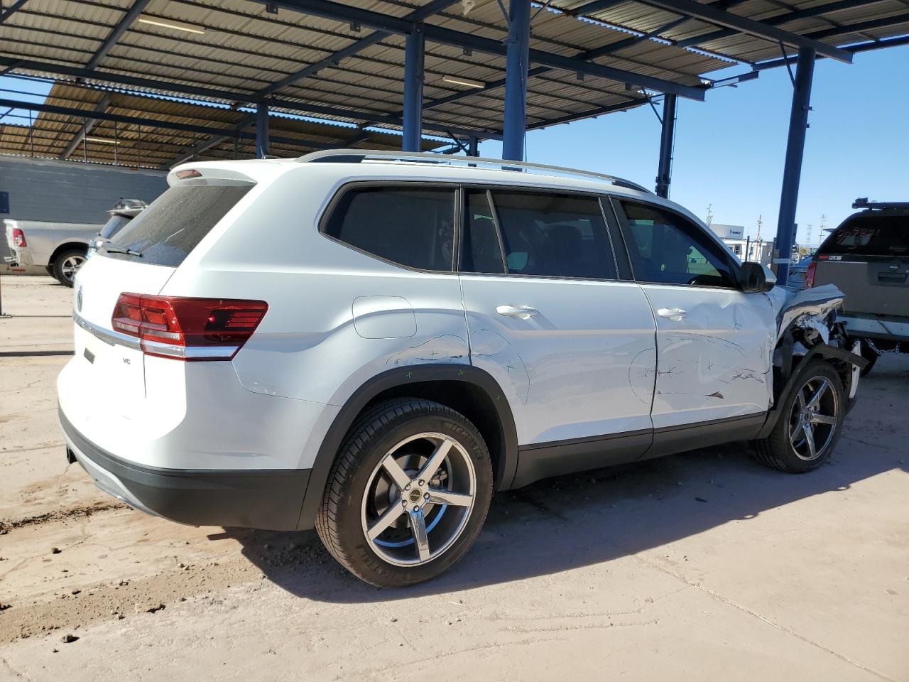2019 Volkswagen Atlas - Image 3
