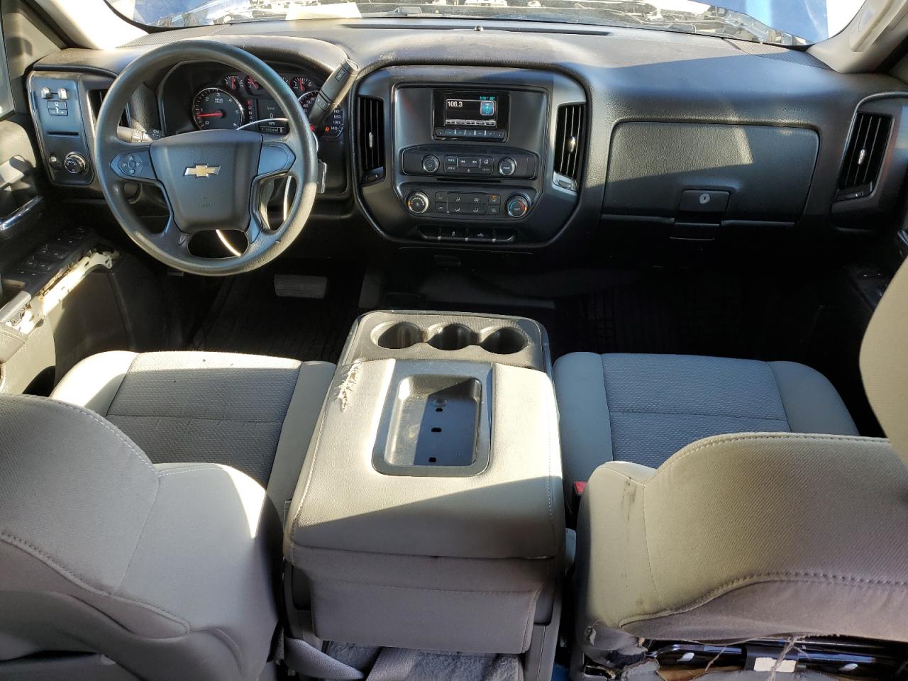 2015 Chevrolet Silverado - Image 8