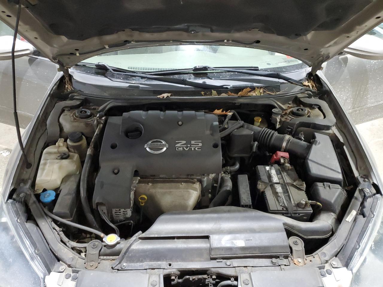 2005 Nissan Altima - Image 11