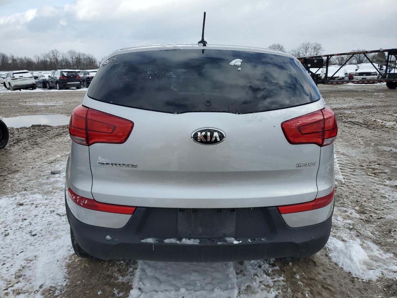 VIN KNDPB3ACXG7804973 2016 KIA SPORTAGE no.6