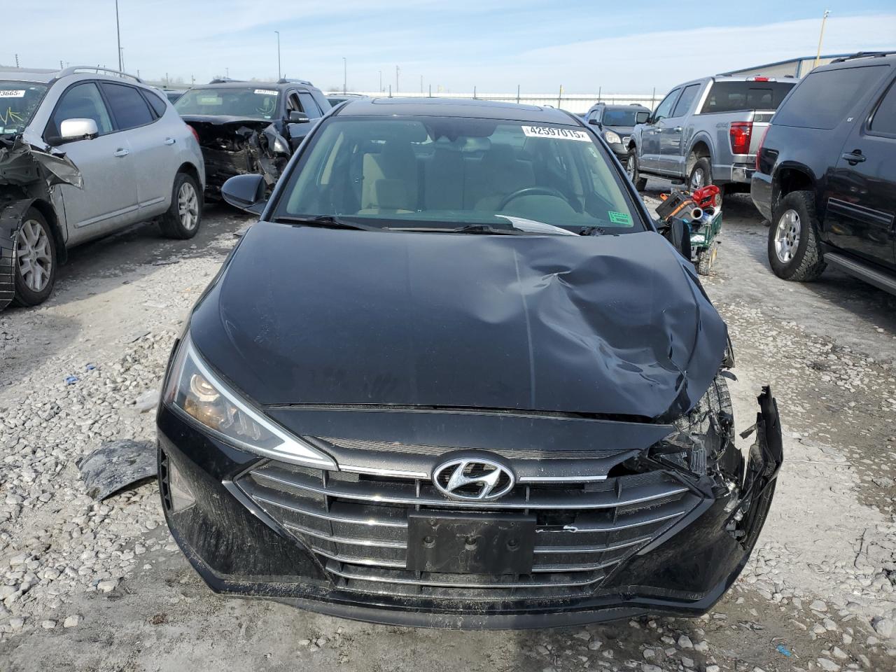 2020 Hyundai Elantra - Image 5