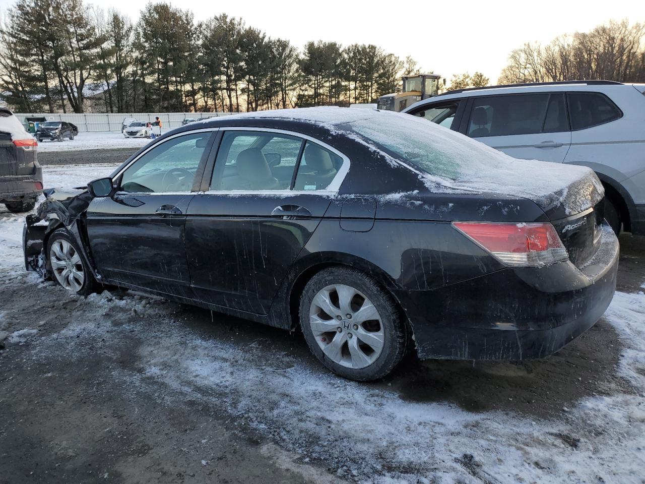 2010 Honda Accord - Image 2