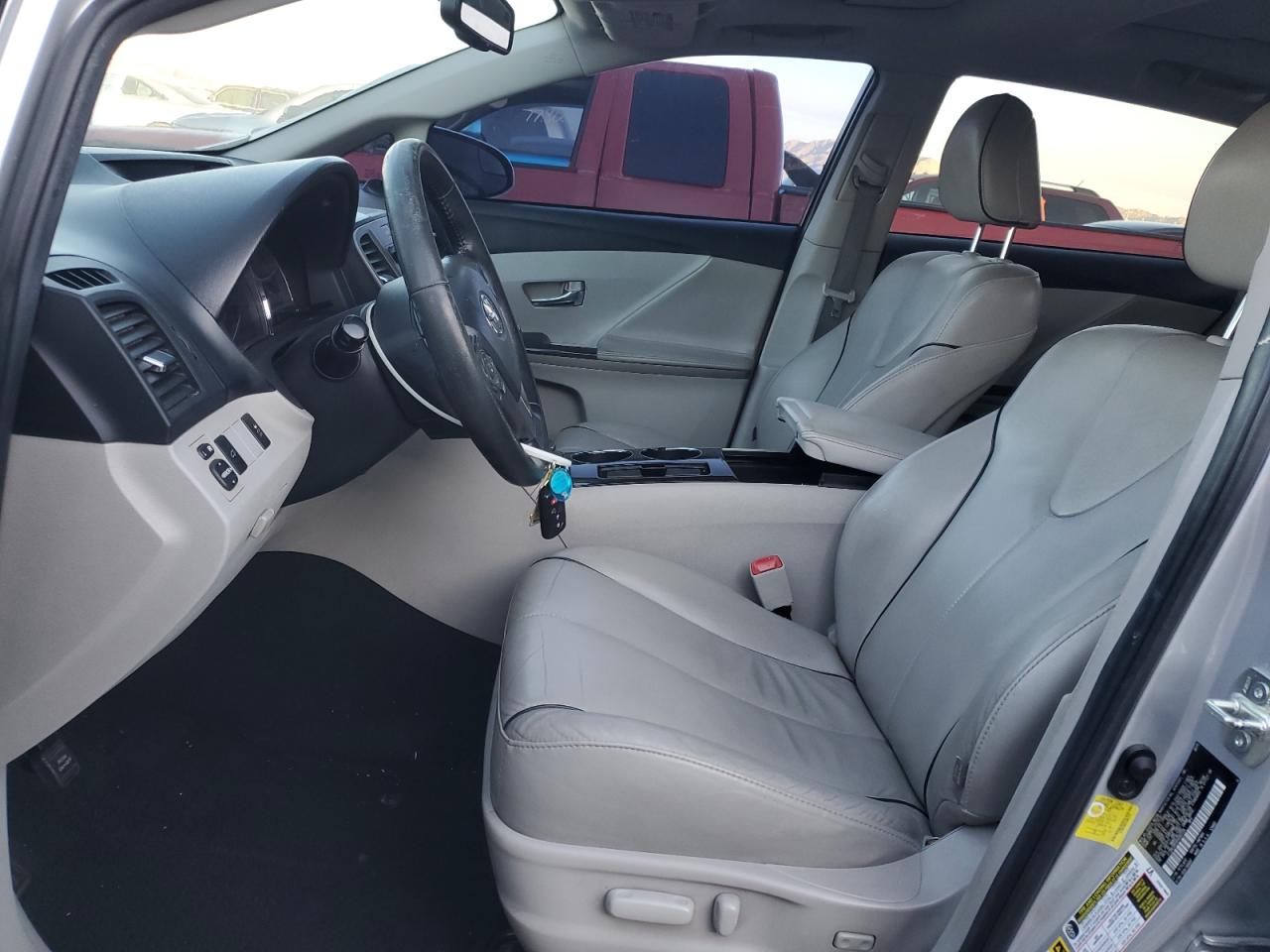 2013 Toyota Venza - Image 7
