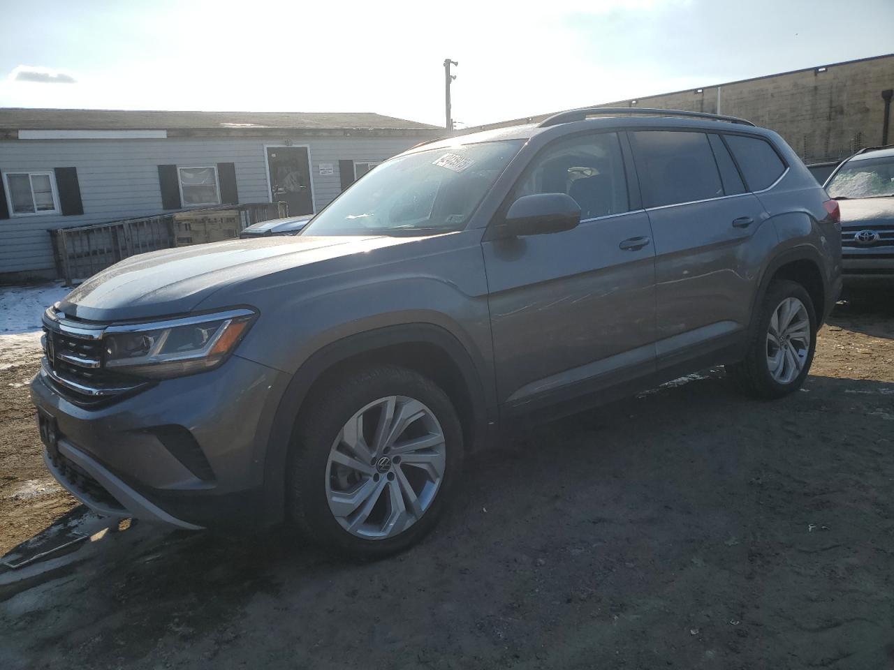 2021 Volkswagen Atlas - Image 1