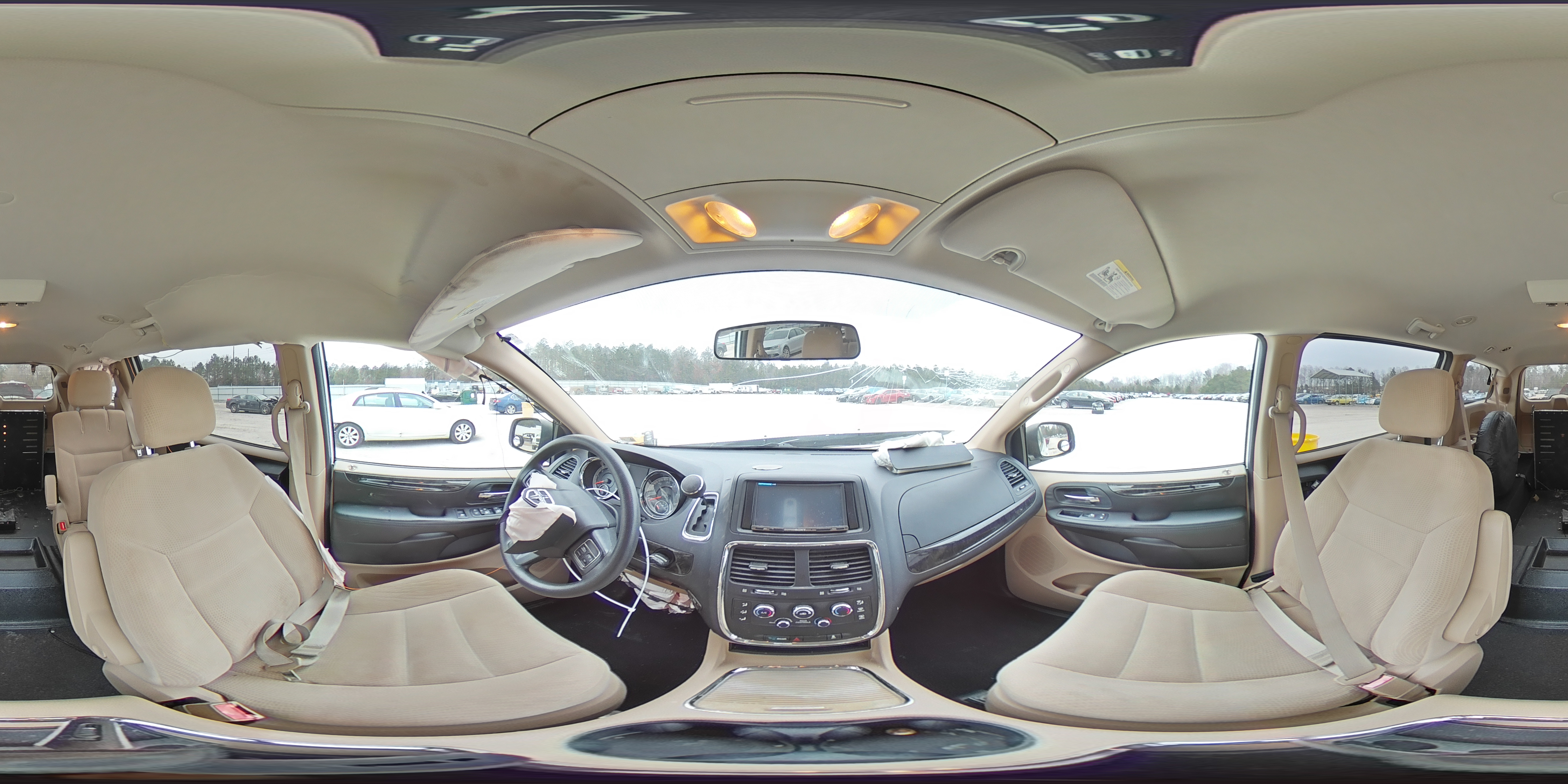 2014 Dodge Caravan - Image 13