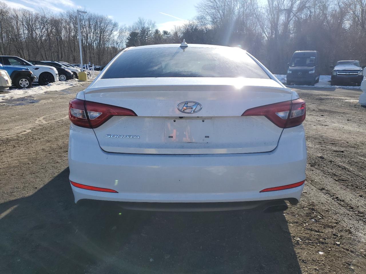 2016 Hyundai Sonata - Image 6