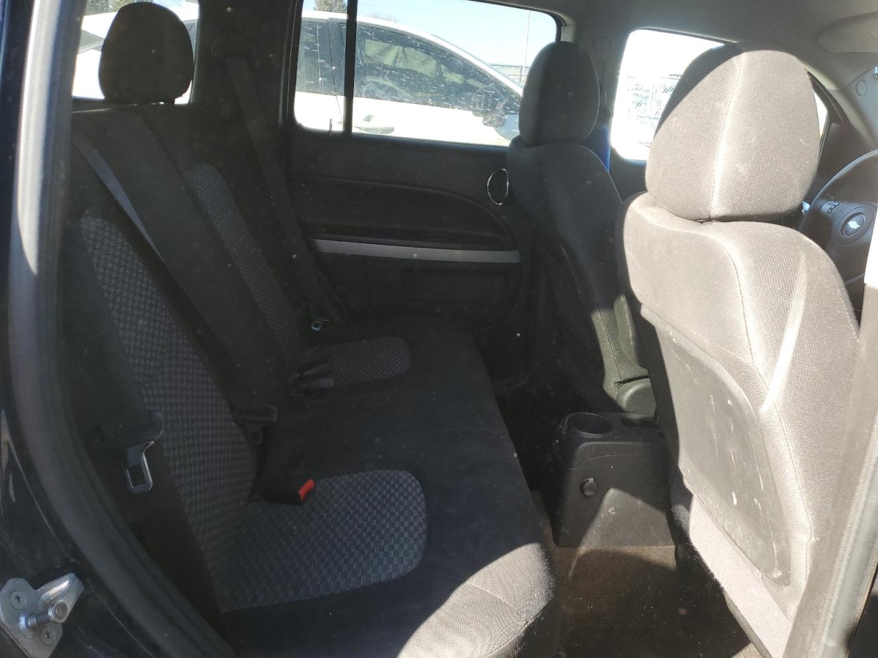 2009 Chevrolet HHR - Image 11