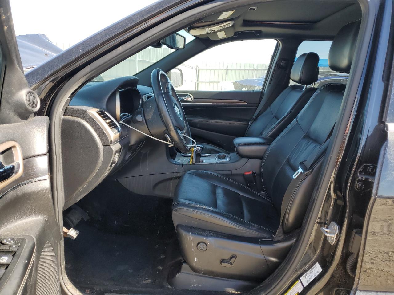 2014 Jeep Grand Cherokee - Image 7