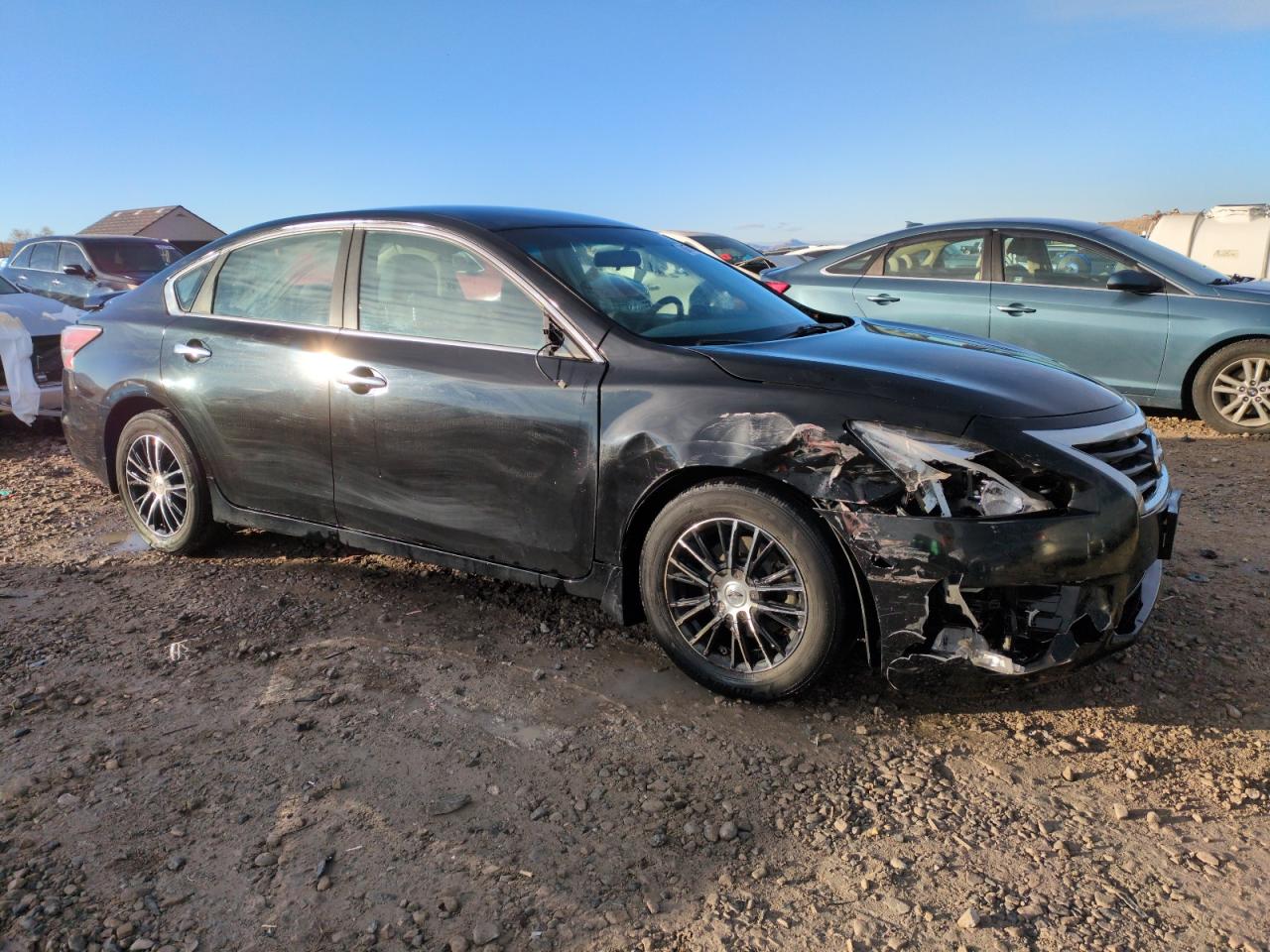 2015 Nissan Altima - Image 4