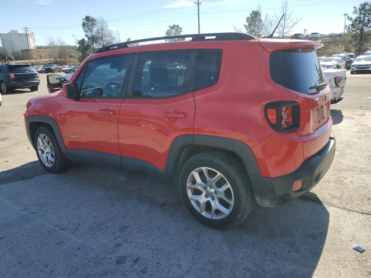 2015 Jeep Renegade - Image 2