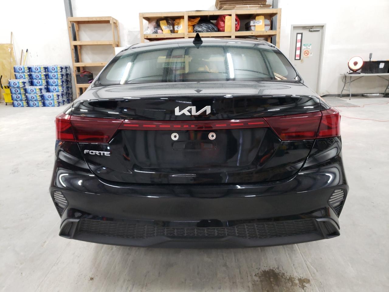 2023 Kia Forte - Image 6