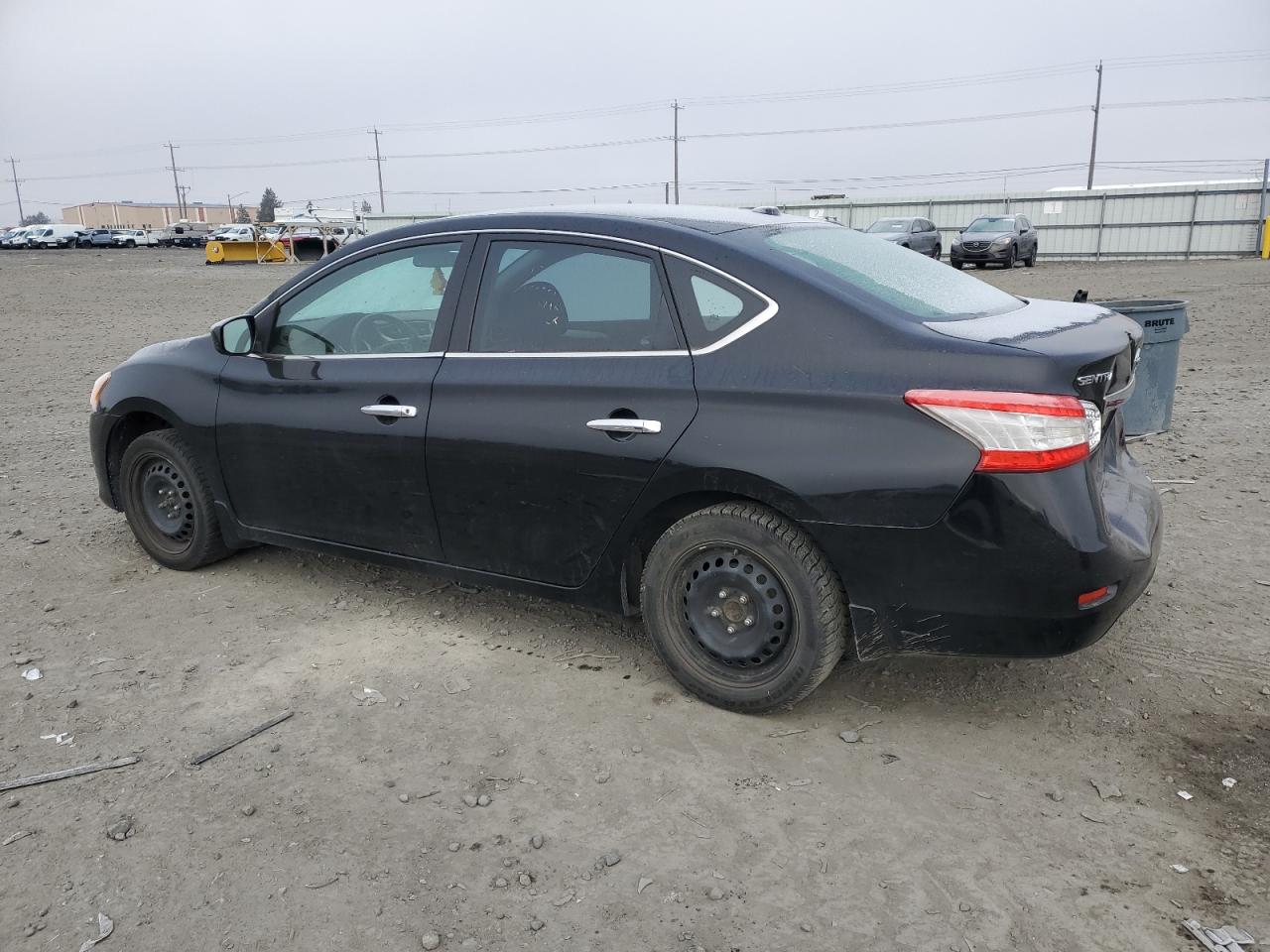 2015 Nissan Sentra - Image 2