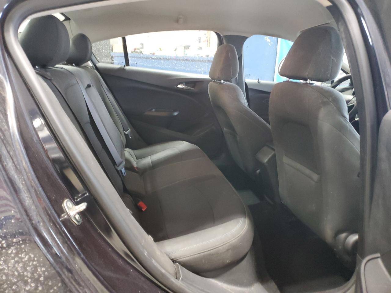 2016 Chevrolet Cruze - Image 10