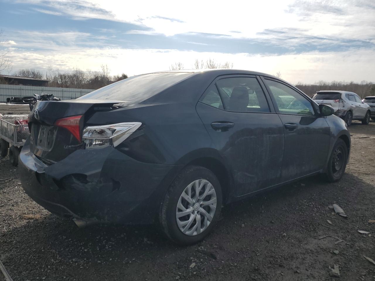 2019 Toyota Corolla - Image 3