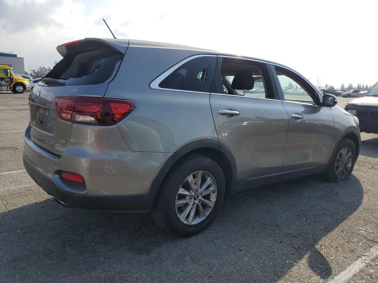 2019 Kia Sorento - Image 3