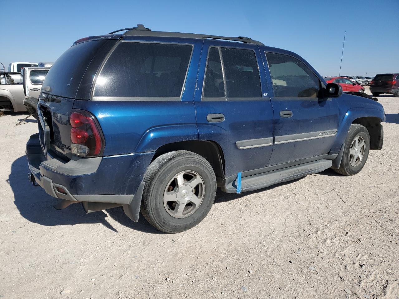 2002 Chevrolet TrailBlazer - Image 3