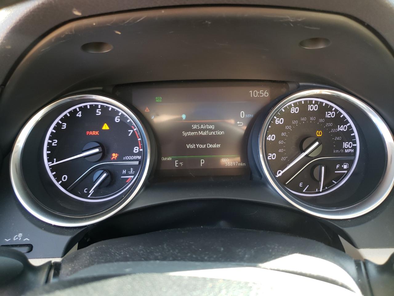 2019 Toyota Camry - Image 9