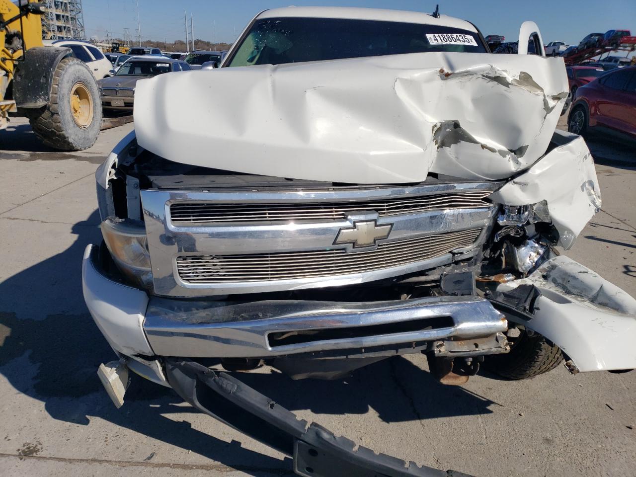 2011 Chevrolet Silverado - Image 11