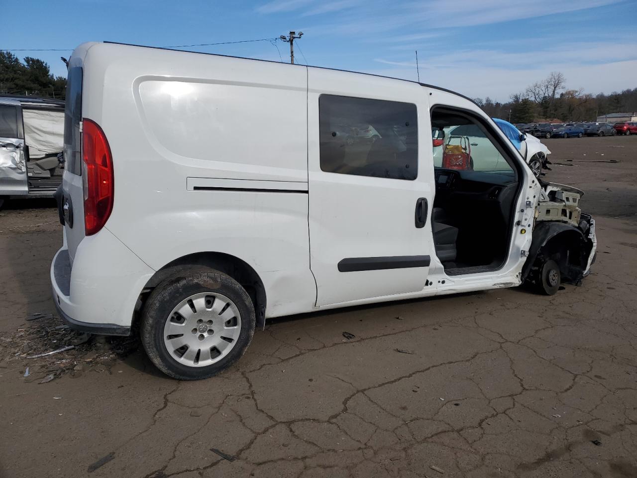 2017 RAM ProMaster City - Image 3