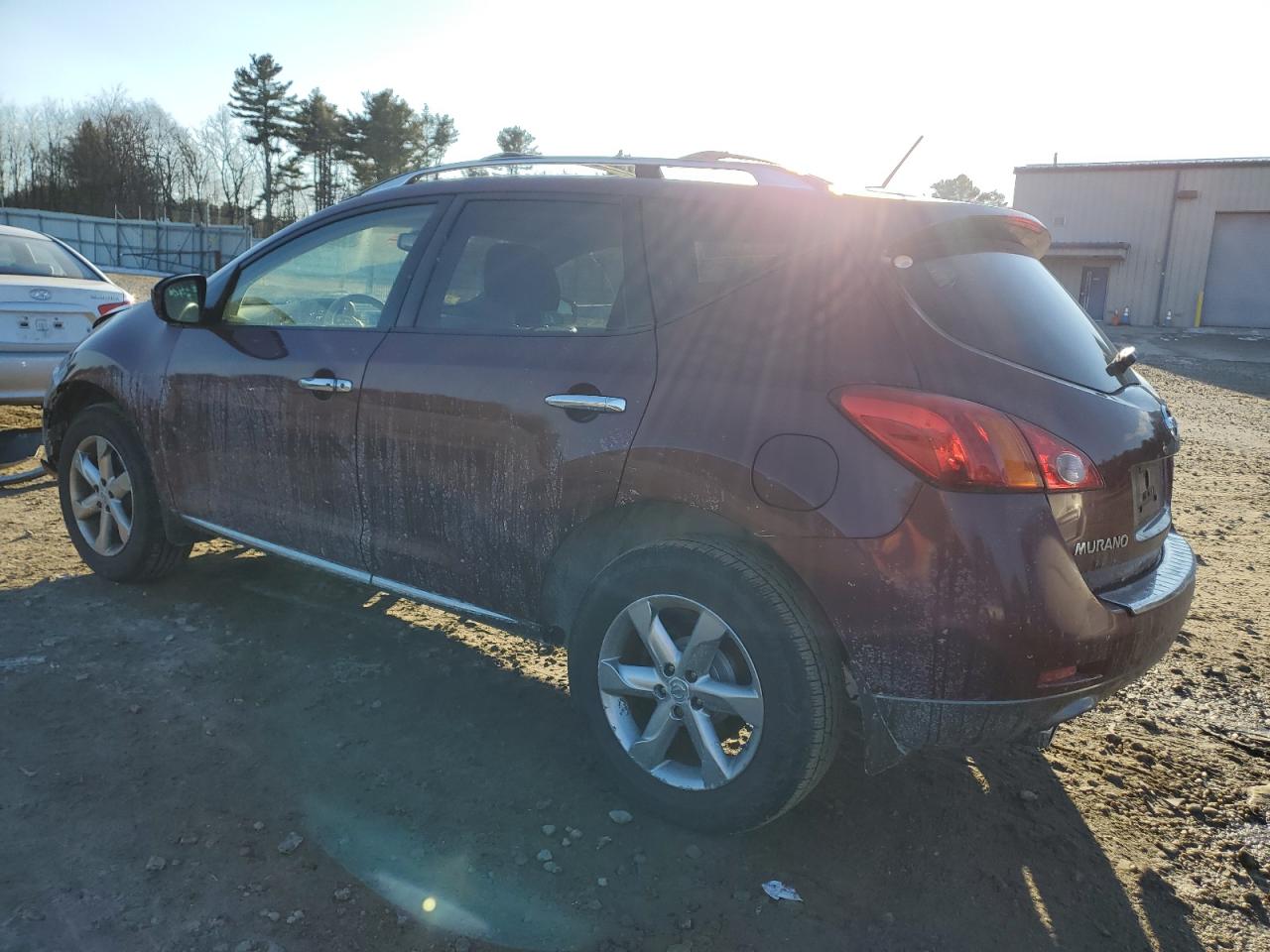 2010 Nissan Murano - Image 2