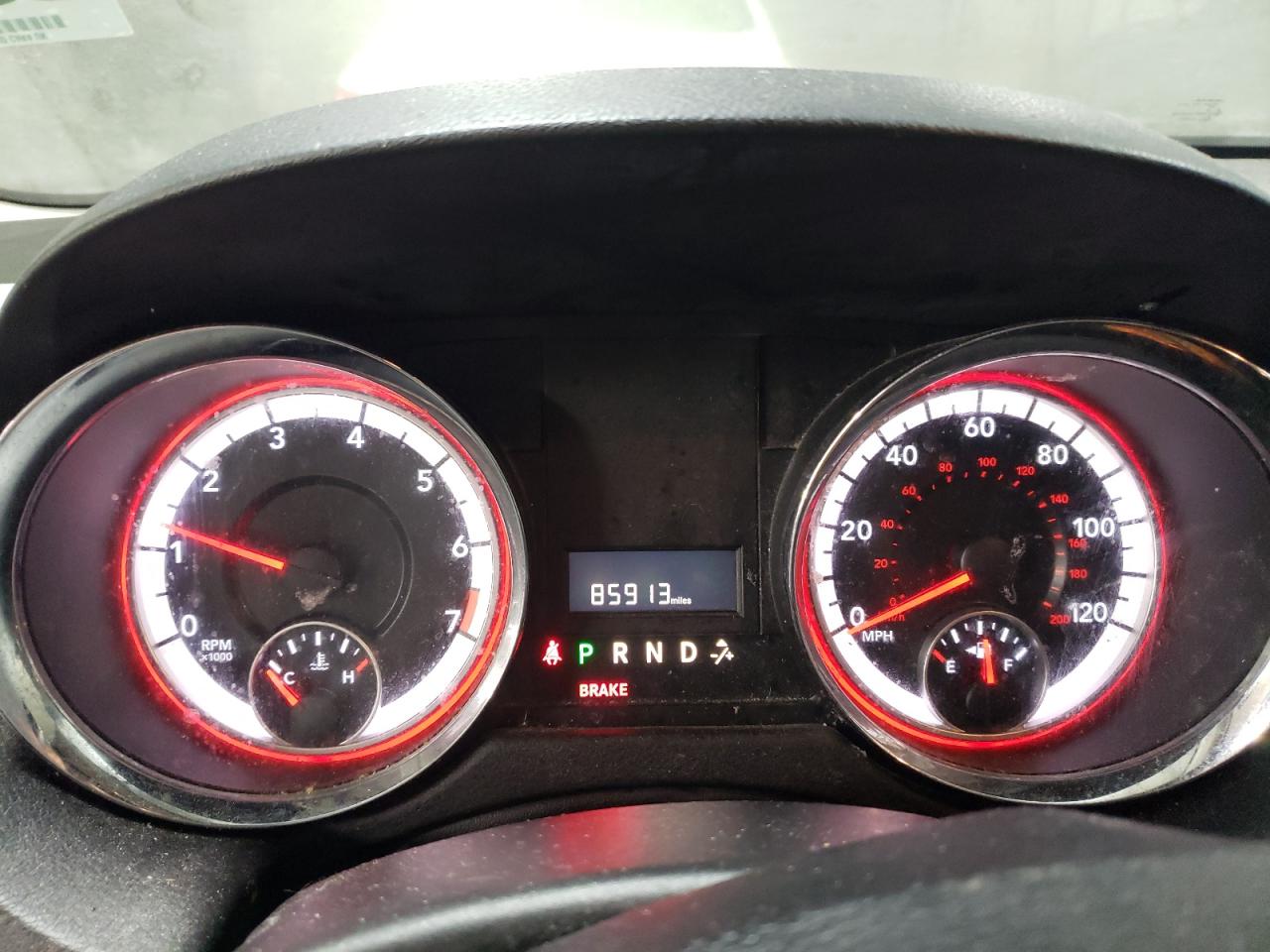 2016 Dodge Caravan - Image 9
