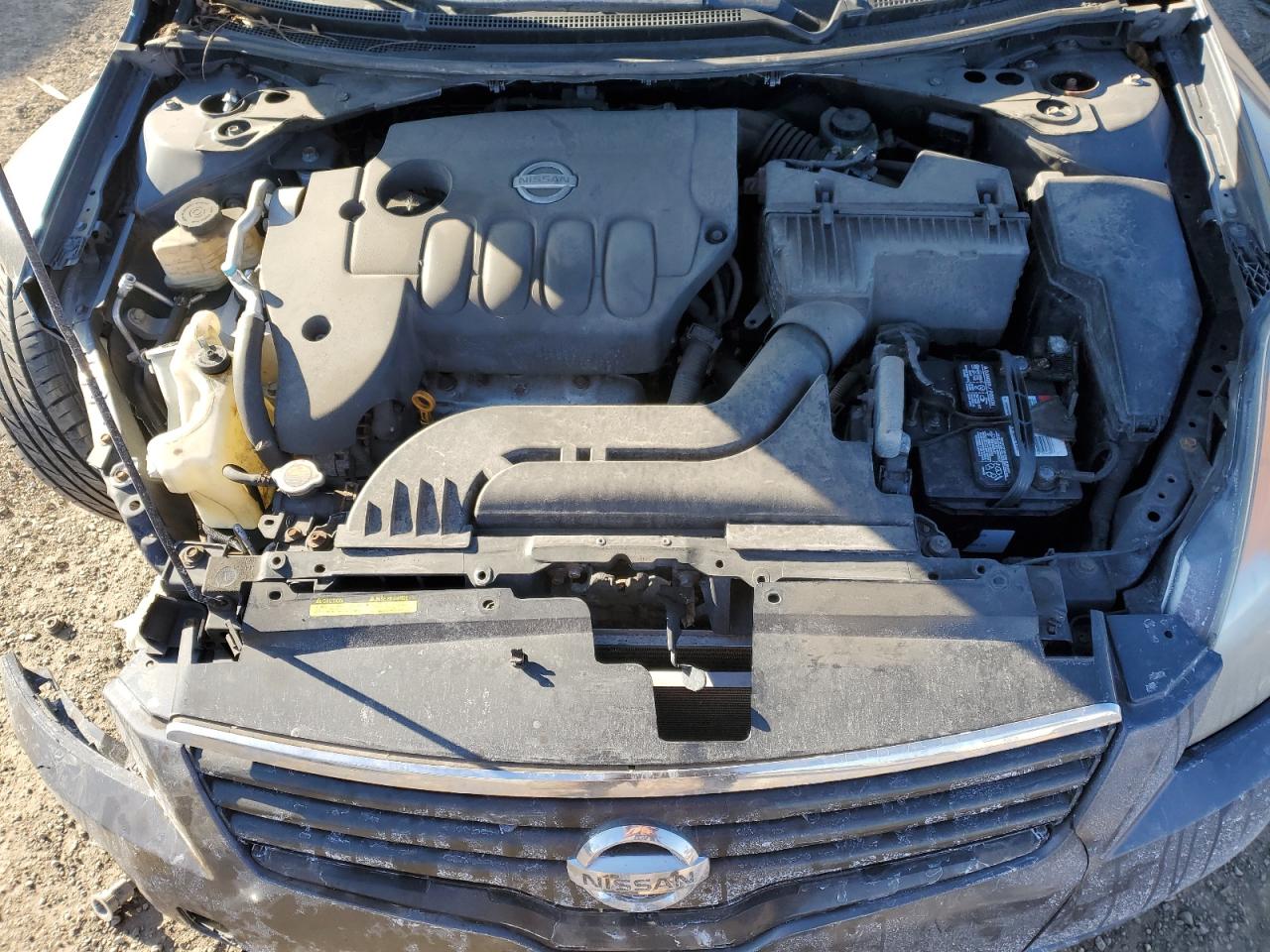 2009 Nissan Altima - Image 12