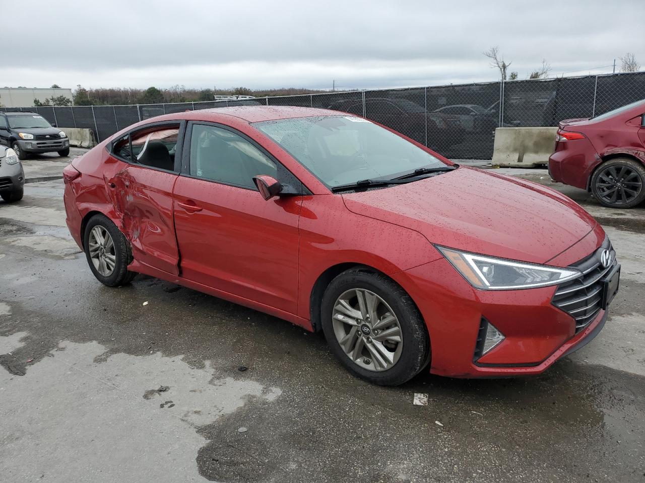 2020 Hyundai Elantra - Image 4