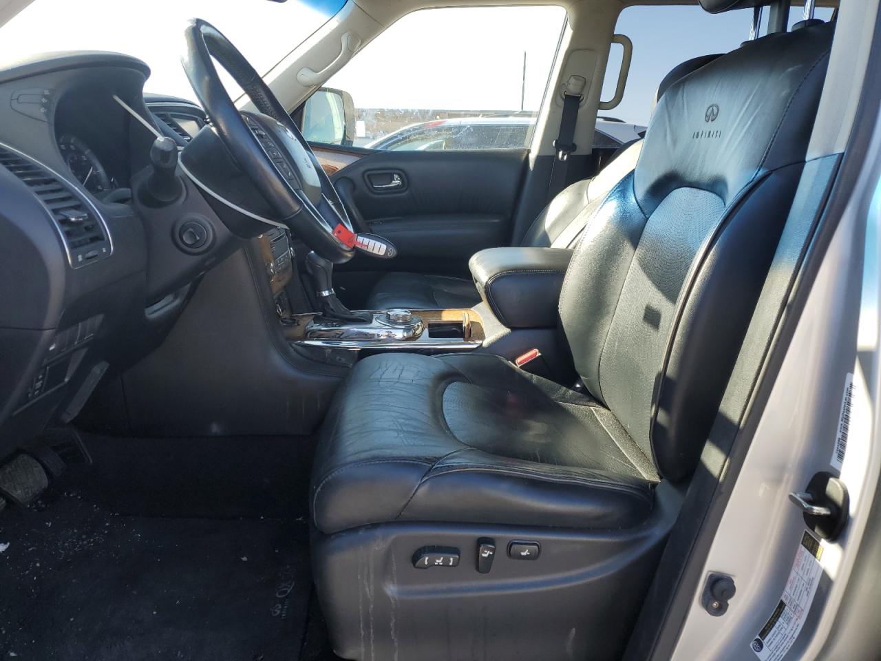 2013 Infiniti QX56 - Image 7