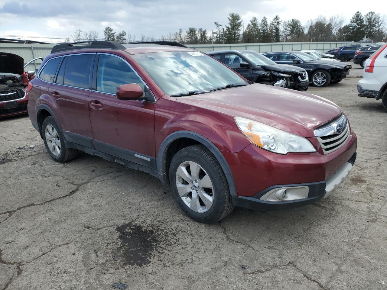 2012 Subaru Outback - Image 4