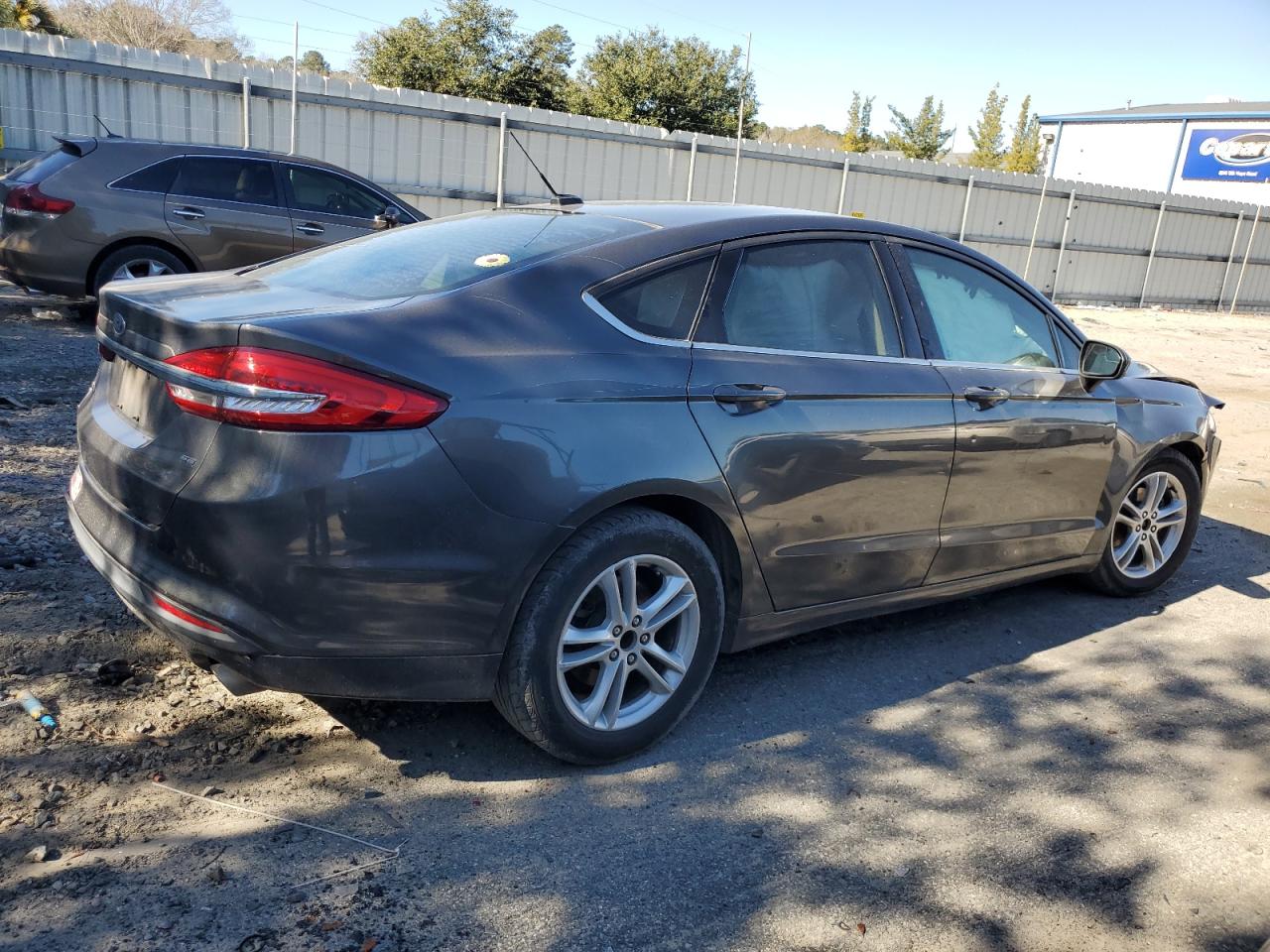 2018 Ford Fusion - Image 3