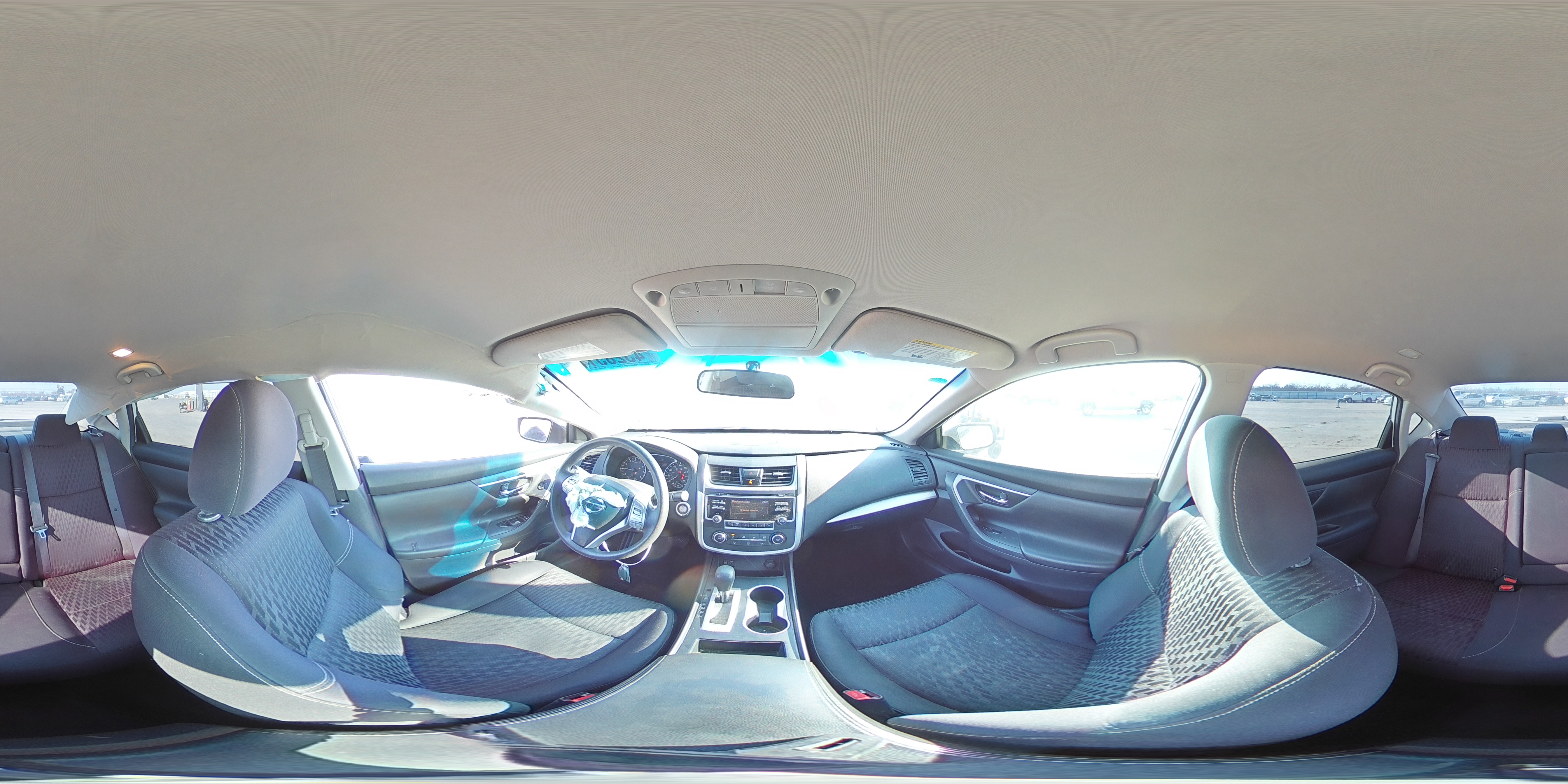 2017 Nissan Altima - Image 12