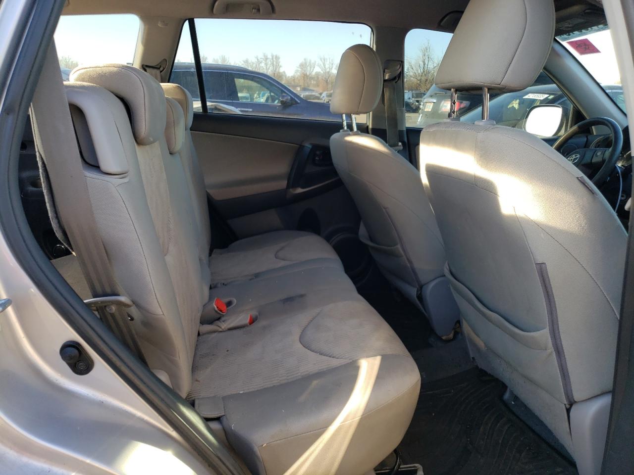 2011 Toyota RAV 4 - Image 10