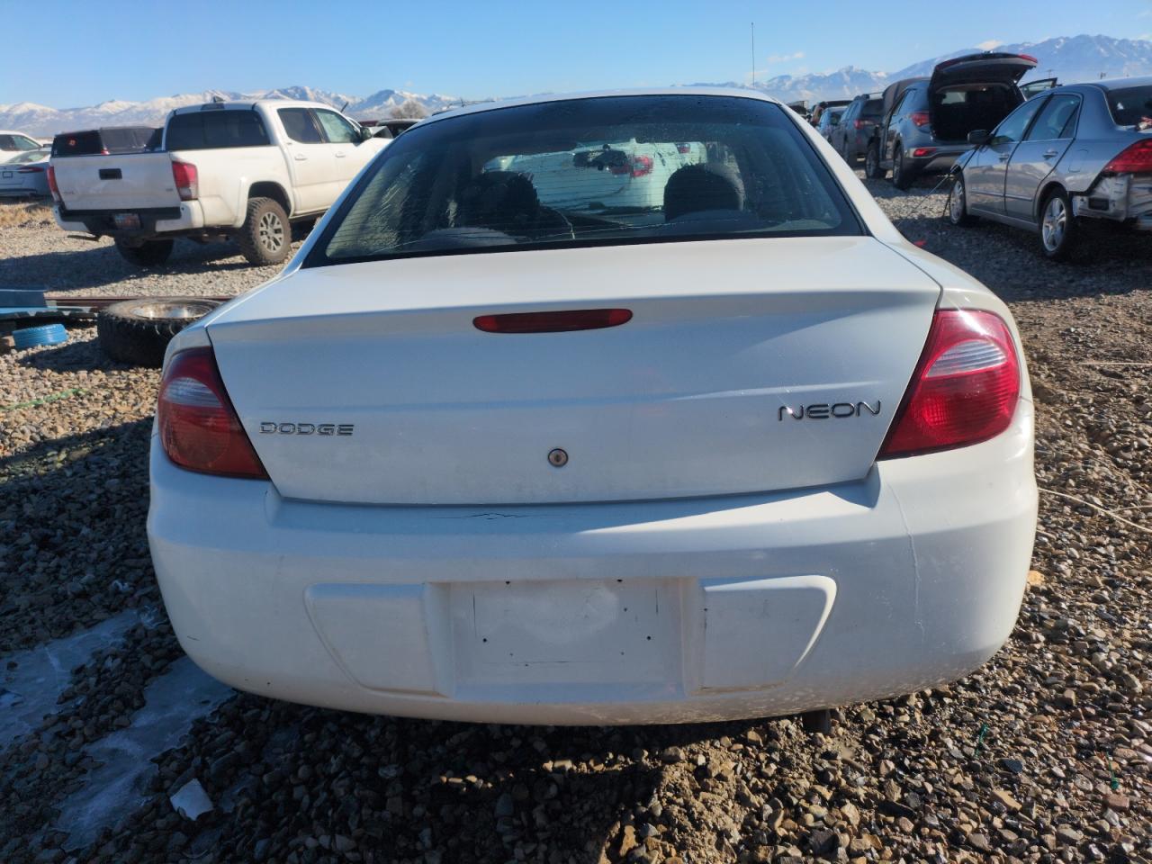 2004 Dodge Neon - Image 6