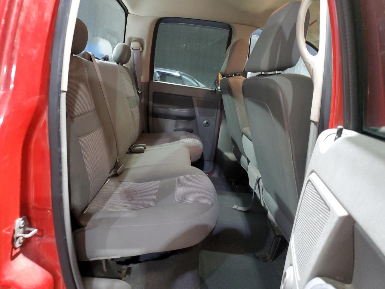 2007 Dodge RAM - Image 10