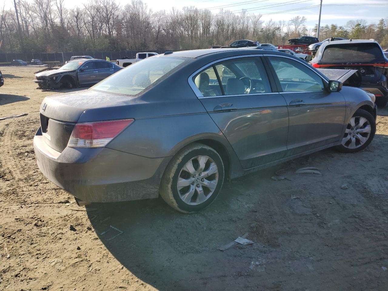 2009 Honda Accord - Image 3