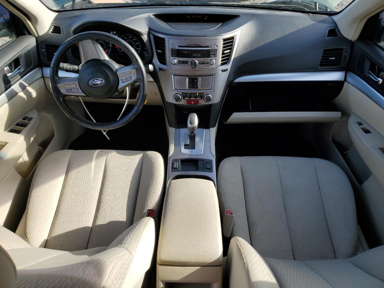 2011 Subaru Outback - Image 8