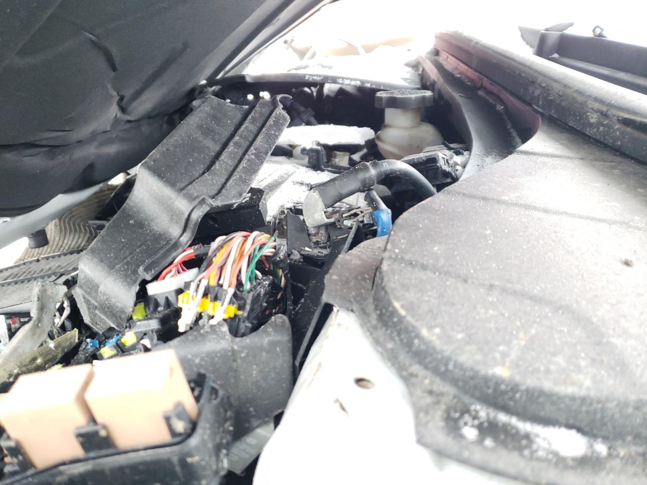 2018 Hyundai Elantra - Image 11