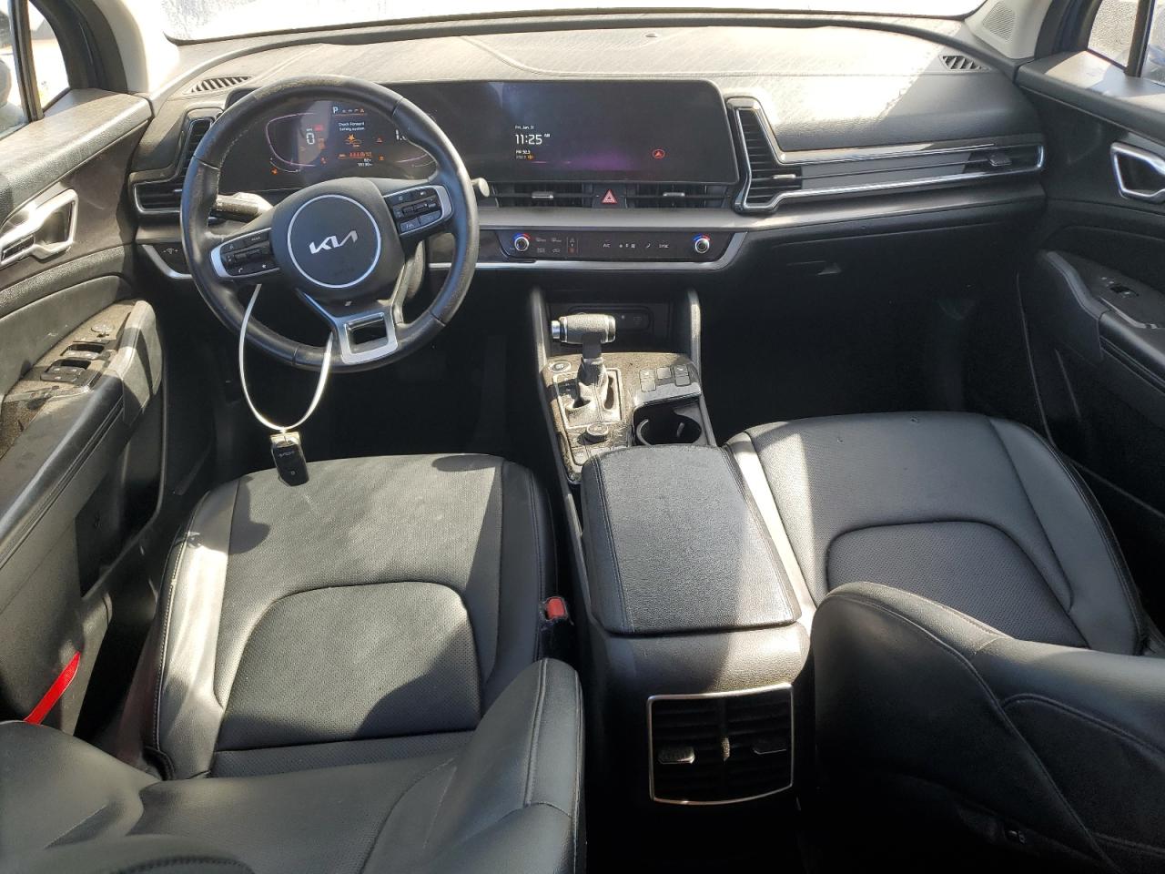 2023 Kia Sportage - Image 8