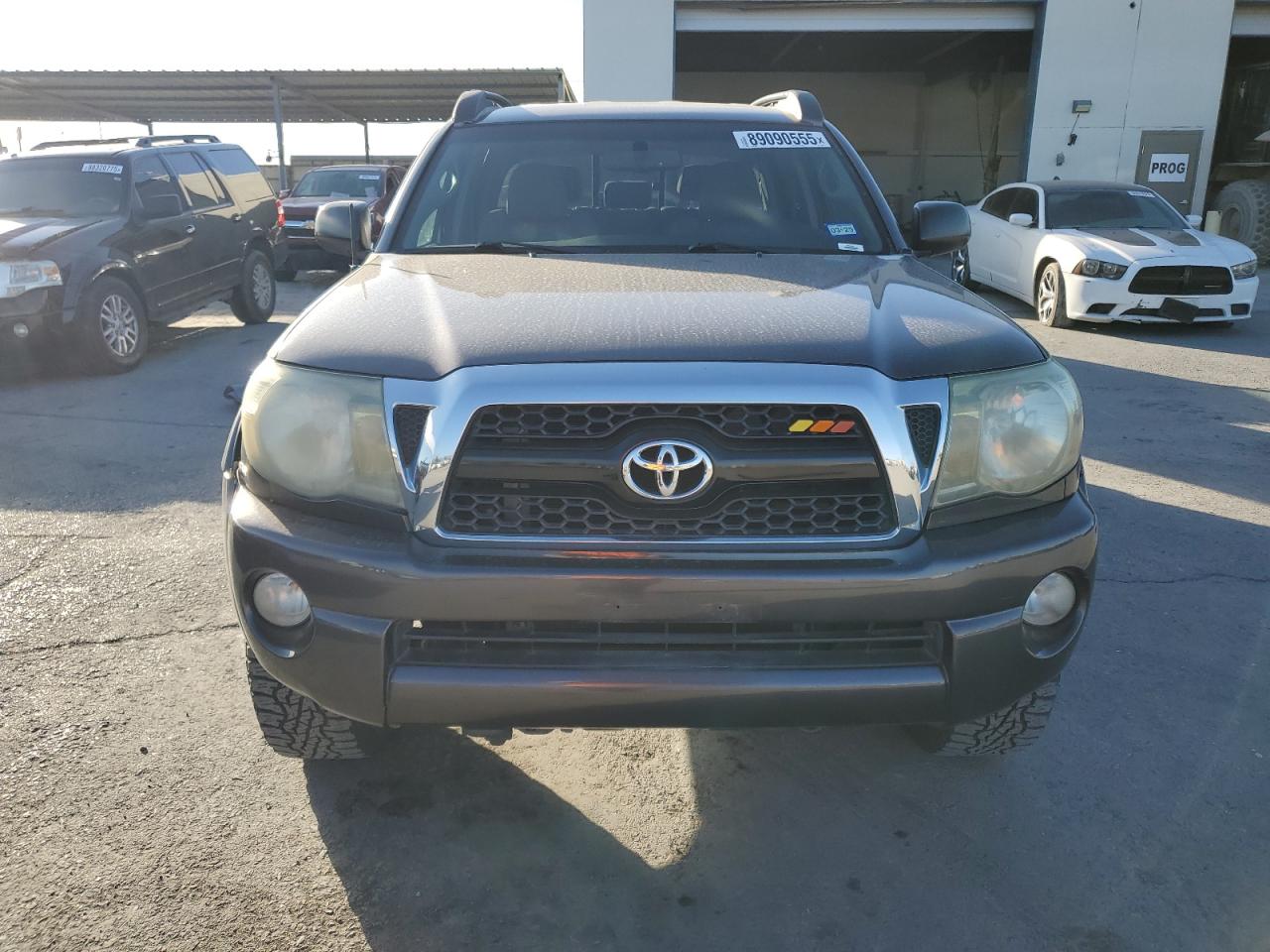 2011 Toyota Tacoma - Image 5
