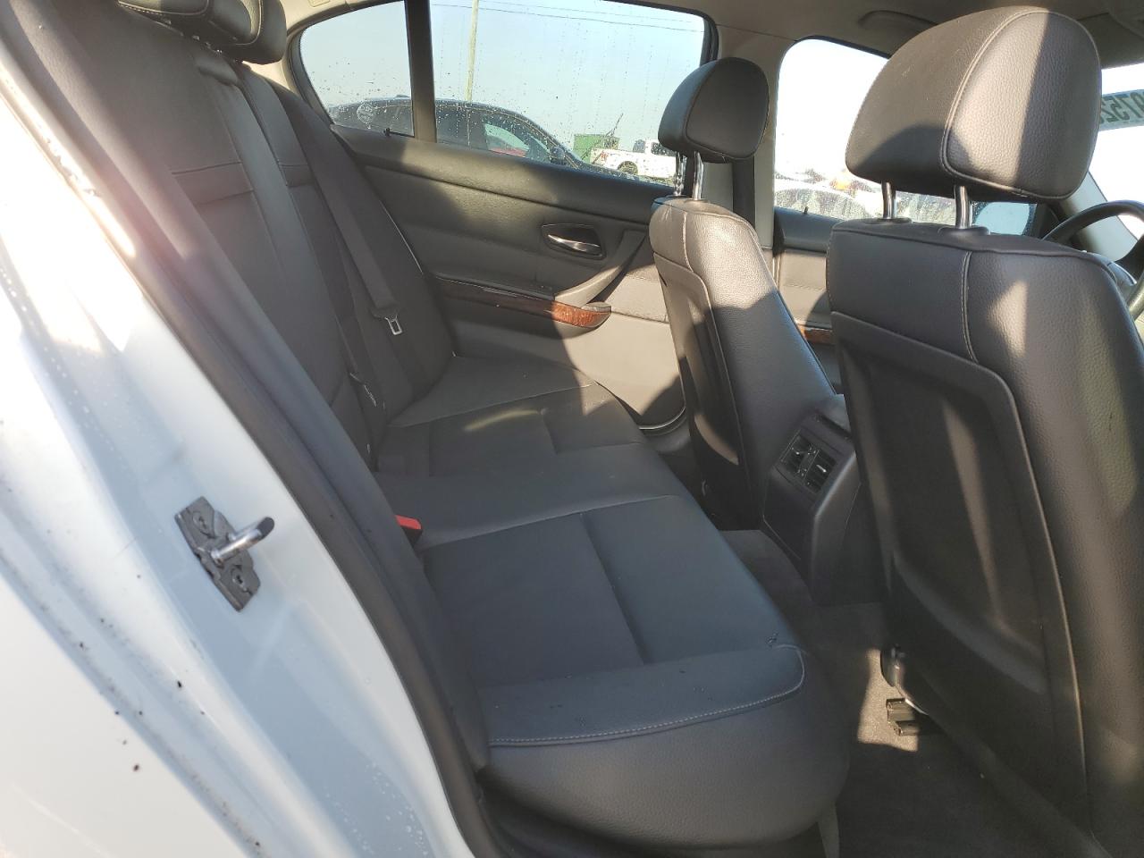 2011 BMW 3er - Image 11