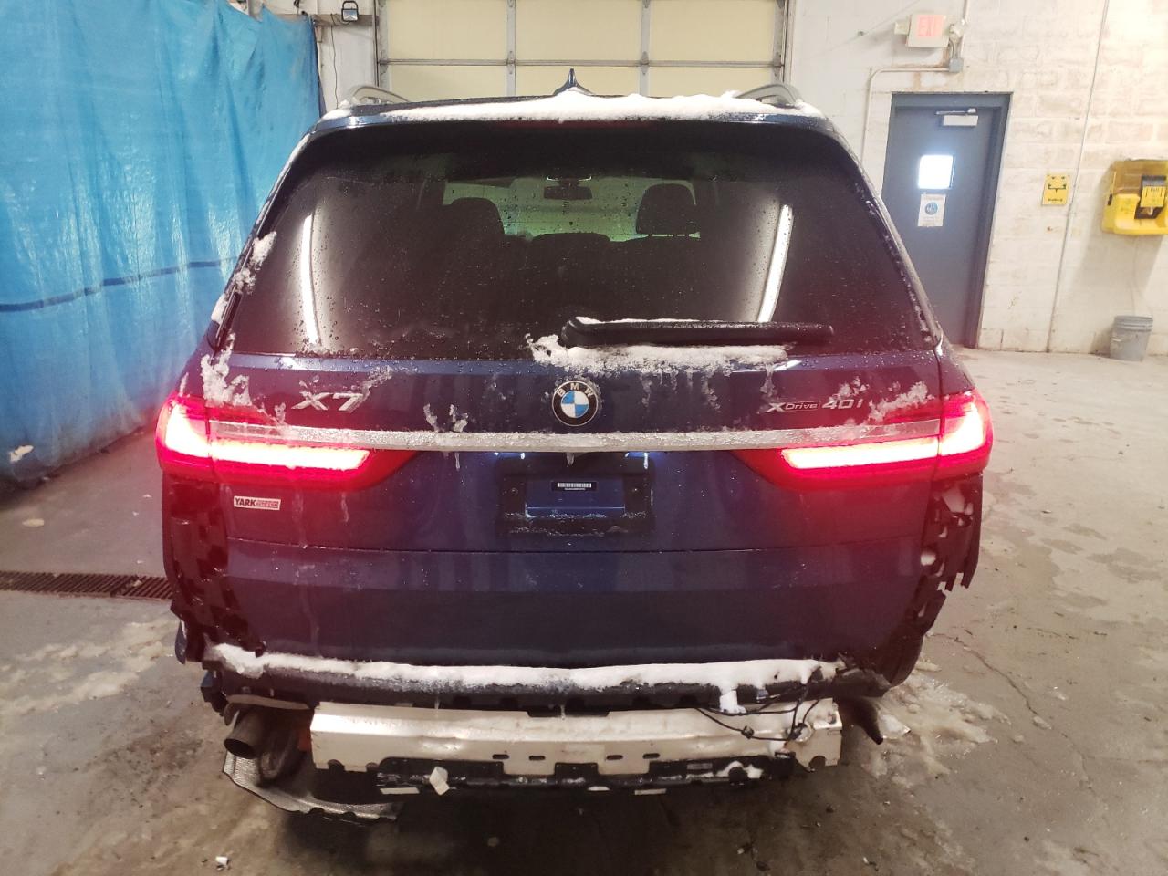 VIN 5UXCW2C08M9F08190 2021 BMW X7 no.6