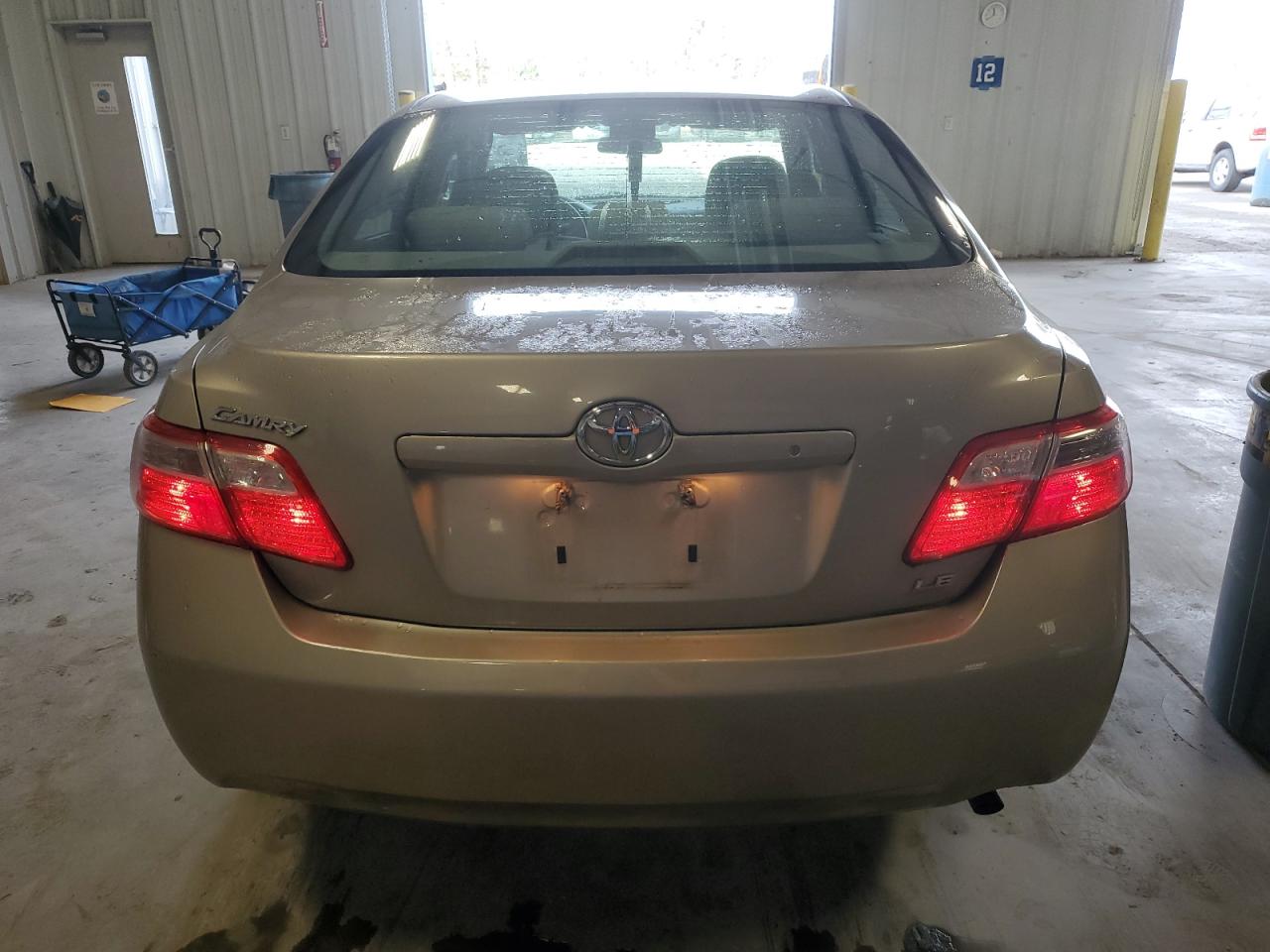 2009 Toyota Camry - Image 6