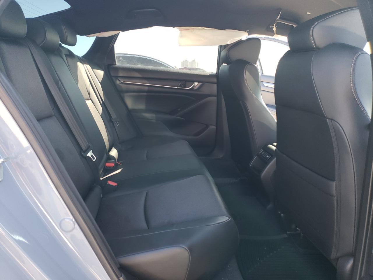 2022 Honda Accord - Image 10